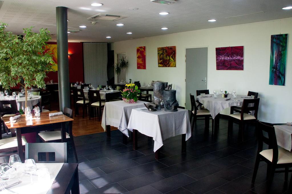 Logis Hotel Terre De Loire Belleville-sur-Loire Buitenkant foto