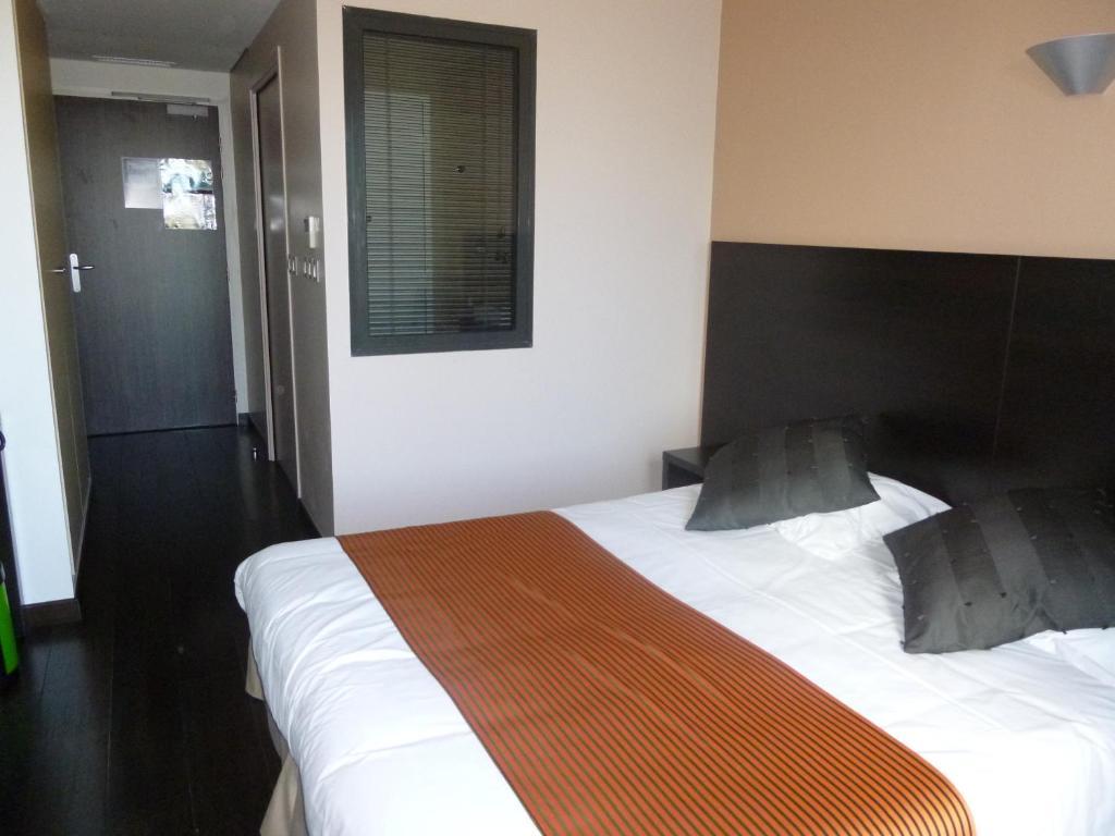 Logis Hotel Terre De Loire Belleville-sur-Loire Kamer foto