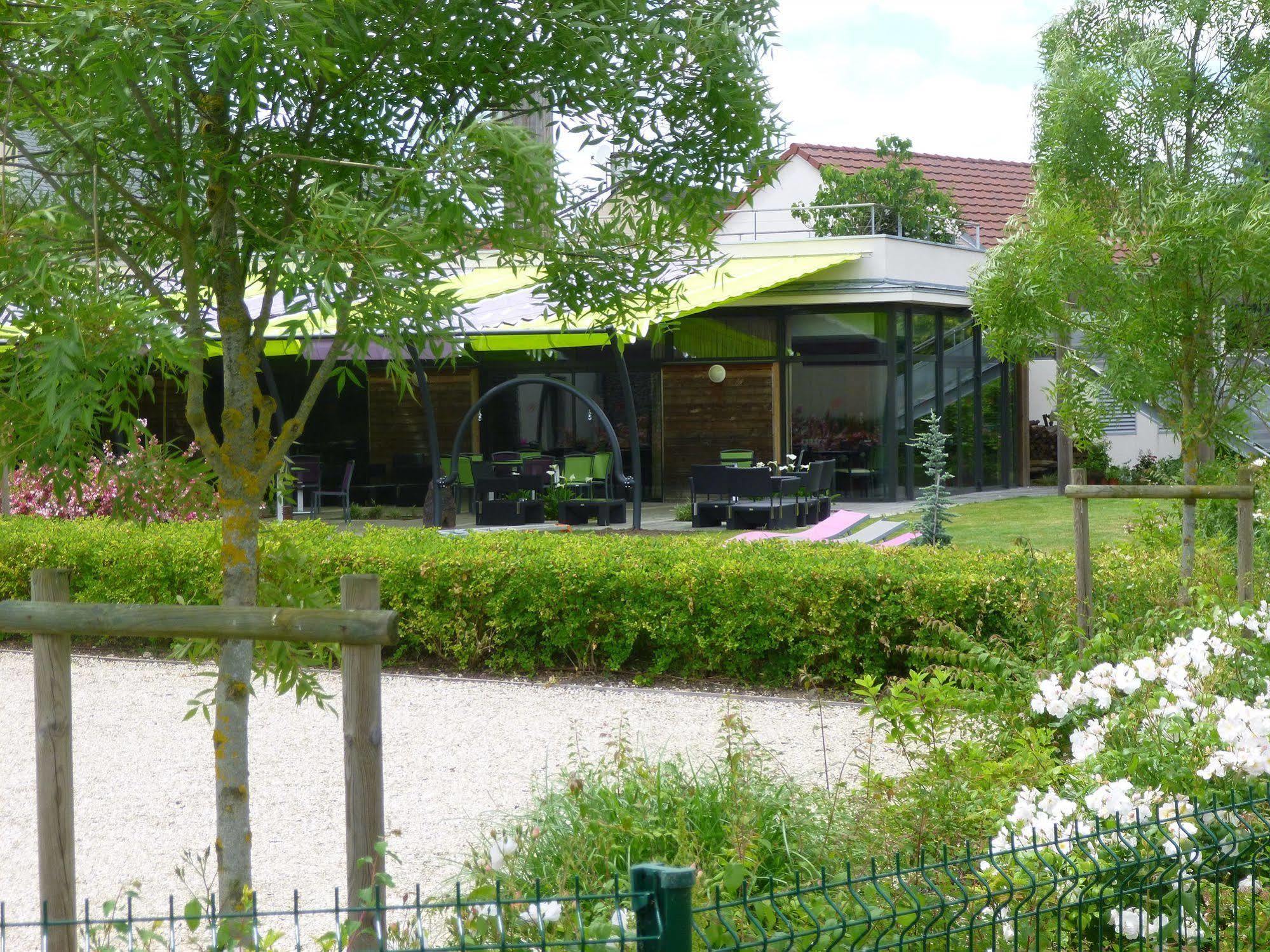 Logis Hotel Terre De Loire Belleville-sur-Loire Buitenkant foto